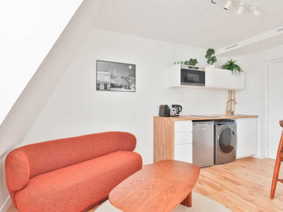 Studio meublé disponible à Paris